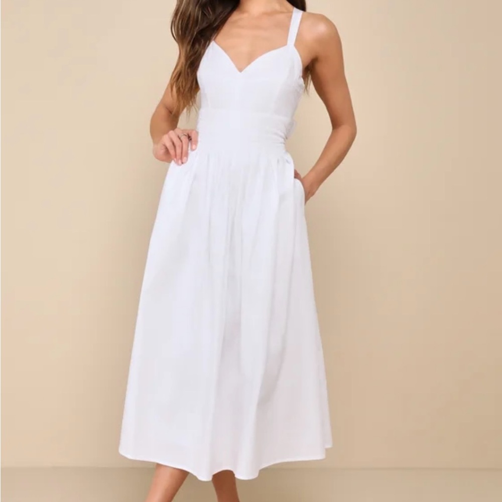 Elegant White Midi Dress